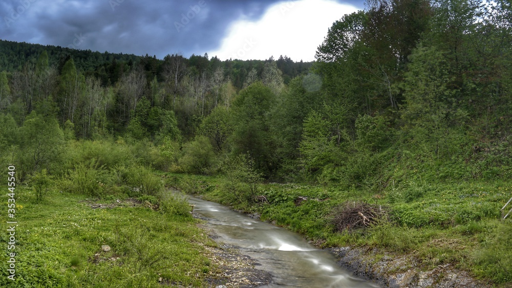 Obraz premium road in the mountains