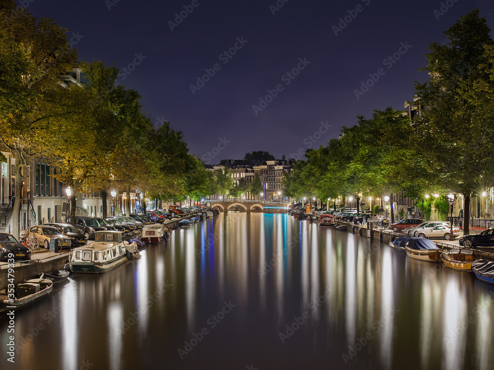 Night scene in the historical canal belt of Amsterdam, The Netherlands