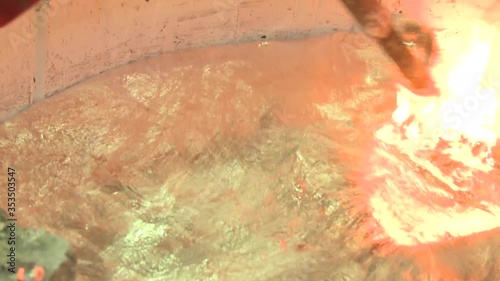 aluminum smelting in liquid state