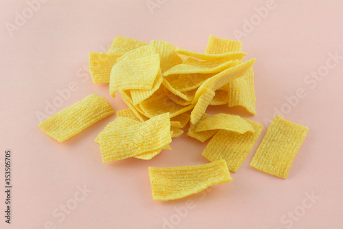 Εκτύπωση καμβά Salted crisp crunchy lentil chips snack food on pink background
