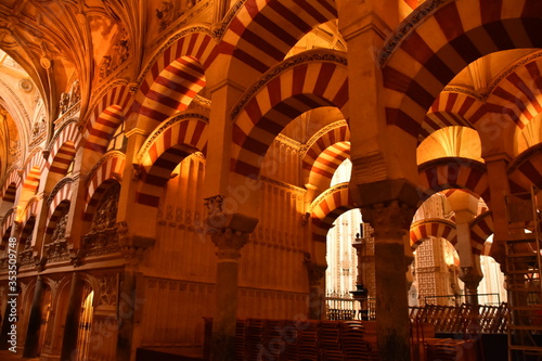 圧巻,驚愕　息をのむほどの美しさ-メスキータ　コルドバ(スペイン)