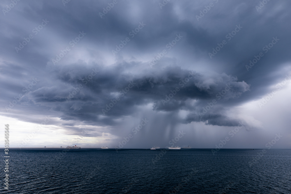 Photo of stormy sky at manila bay