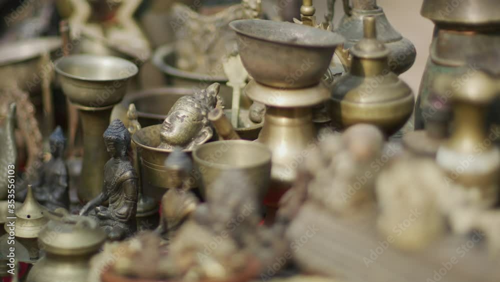 Trinkets in Nepali market shot with 50mm fisheye lens on RED Weapon 8K Helium at RED Gamma 2.2 Trinkets in Nepali market shot with 50mm fisheye lens on RED Weapon 8K Helium at RED Gamma 2.2