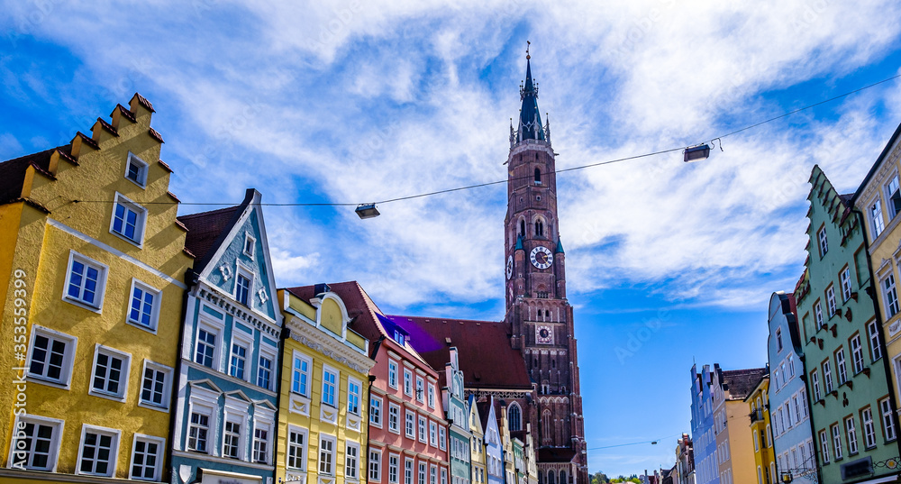 Obraz premium historic facades in Landshut - bavaria