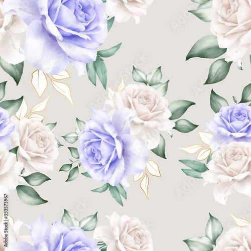 Beautiful seamless pattern with watercolor floral and leaves