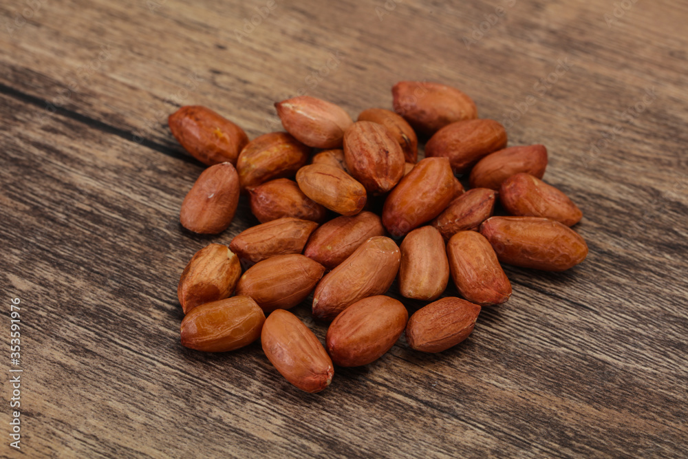 Raw peanut heap - for roast Raw peanut heap - for roast