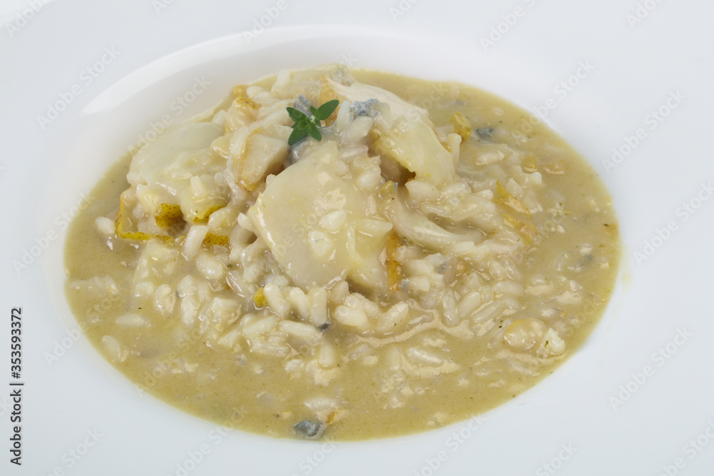Risotto with pear and cheese