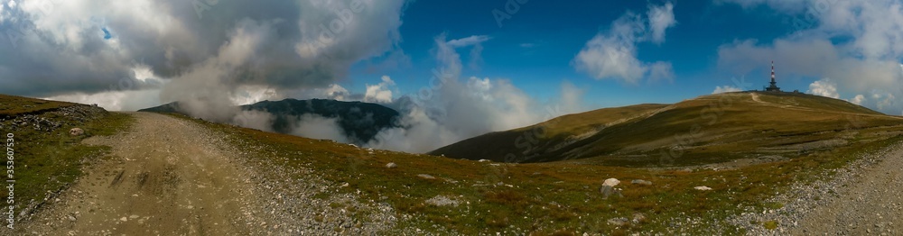 beautiful clouds seen from the top of the mountain 