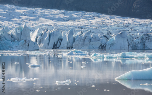 blue icebergs and lagoon © F.C.G.