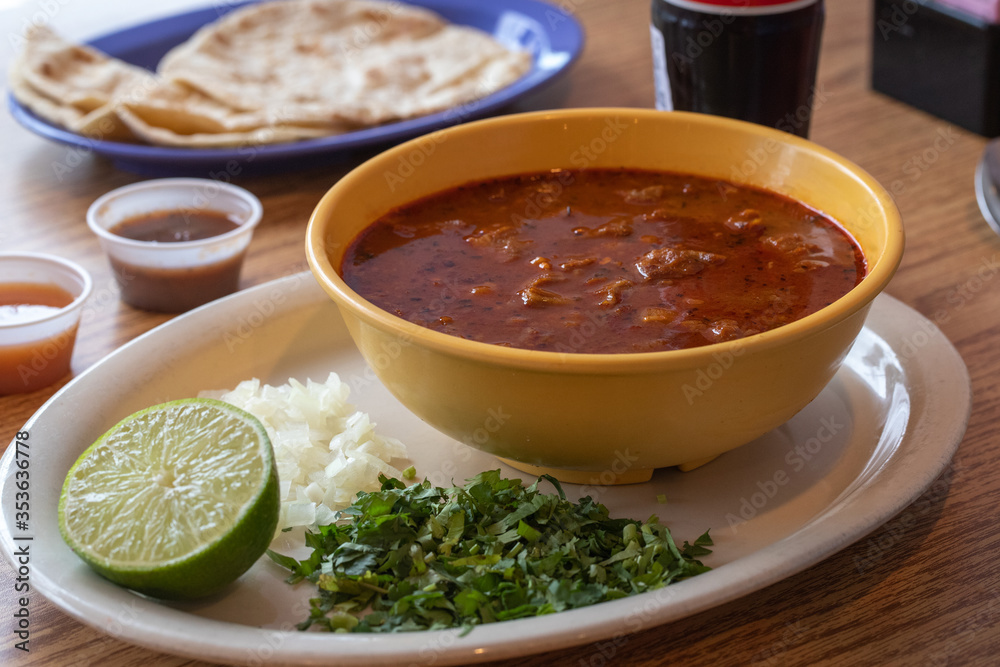 Menudo o Pancita Menudo o Pancita