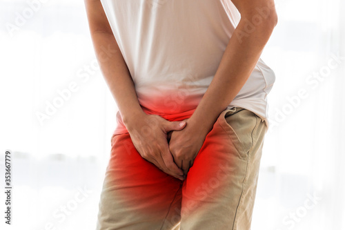 Man have pee pain, urinate, must go to the toilet immediately
