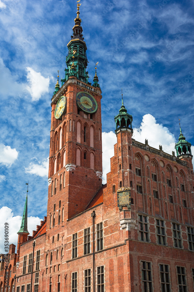 Fototapeta premium Beautiful architecture of the city hall in Gdansk, Poland