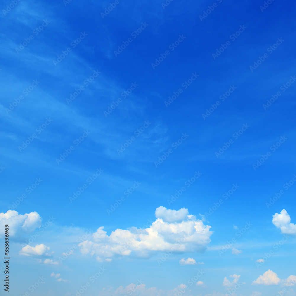 Fototapeta premium White clouds in beautiful blue sky