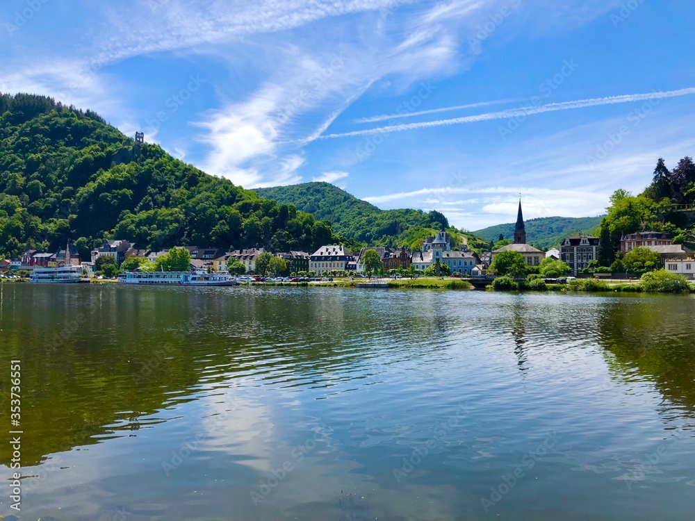 Landschaftsidyll in Traben-Trarbach an der Mosel Landschaftsidyll in Traben-Trarbach an der Mosel