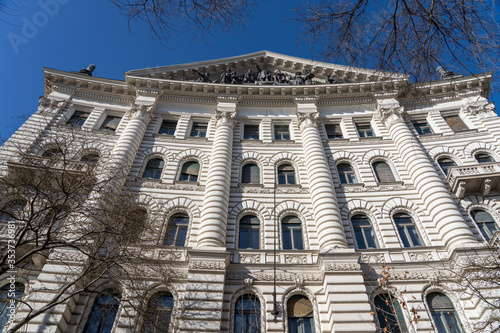 Canvas Print White facade of New York Broker builing in Freedom Square in Budapest, Hungary