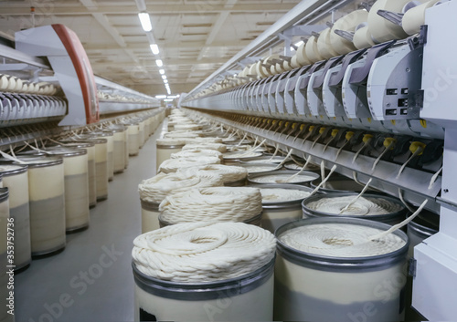 Coarse cotton factory in spinning production line and a rotating machinery and equipment production company