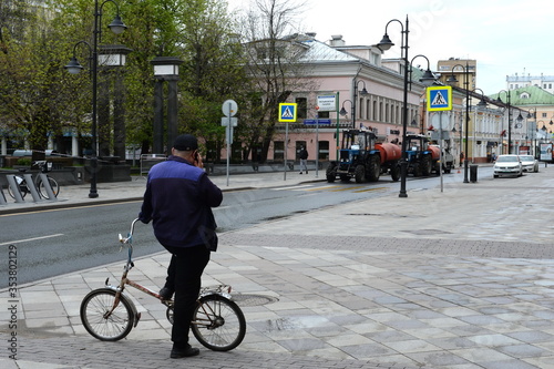 On Pyatnitskaya street in Moscow during the epidemic of the coronavirus COVID-19 in Russia © b201735