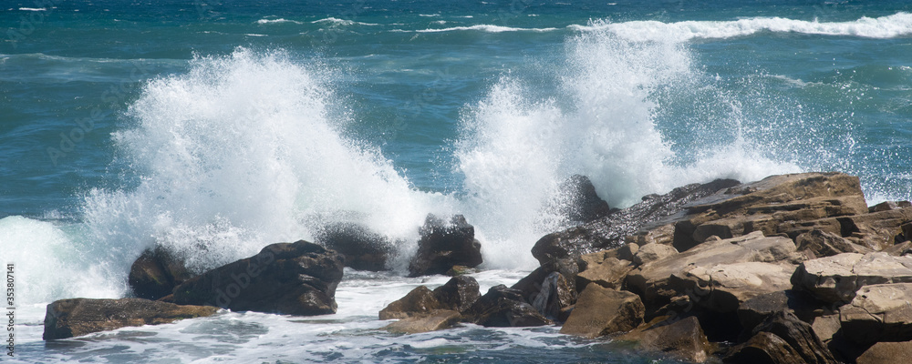 Scenery of the strong force wave sea water splashing