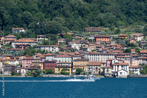 Civenna (Como, Lombardia), Panorami sul Lago di Como