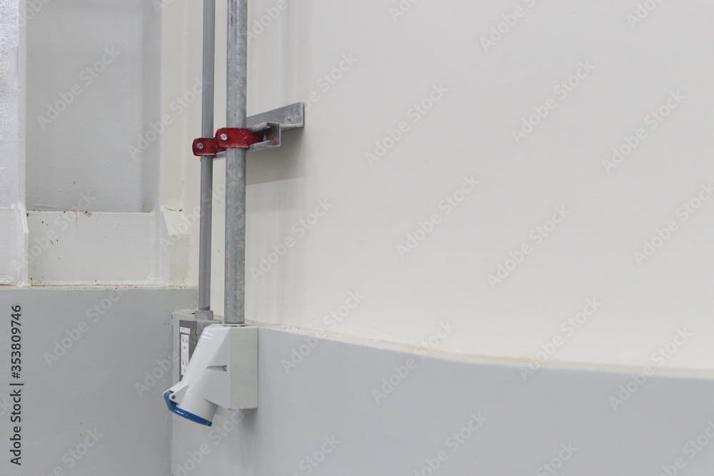 Power Plug for factory,installation imc conduit and support at wall for Electrical system Power Plug for factory,installation imc conduit and support at wall for Electrical system