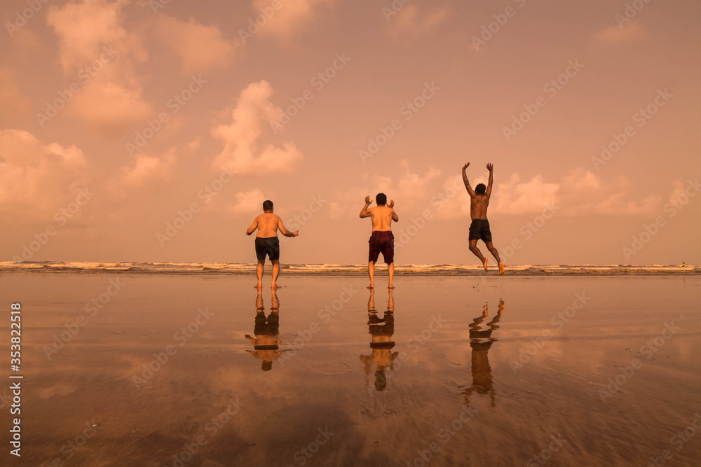 Fototapeta premium Fun at the beach