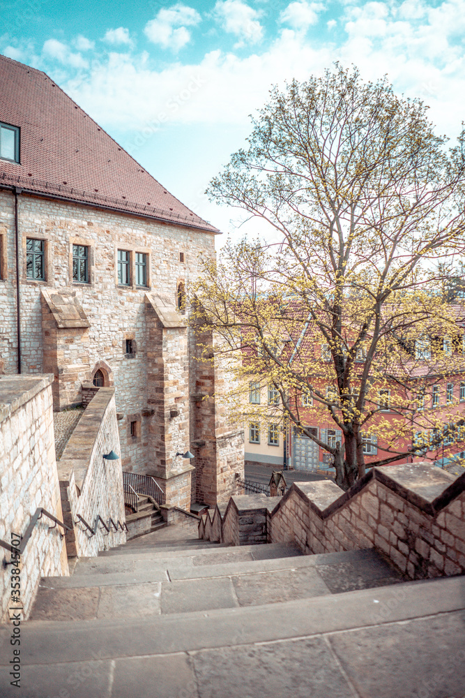 Treppe auf der Rückseite vom Erfurter Dom