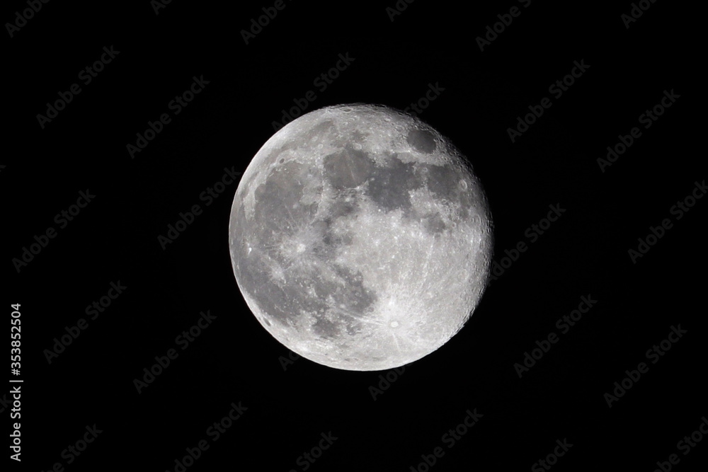 Obraz premium Waning Gibbous