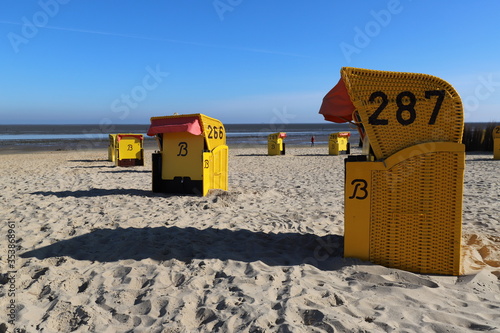 Cuxhaven Strandkorb leer