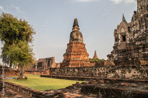 Wat Ratcha Burana, Ayutthaya historical park, Thailand © Cesare Palma
