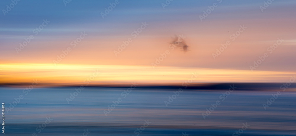 Obraz premium seascape in the evening