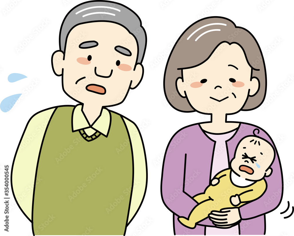 泣いている赤ちゃんに微笑むおばあさんと心配するおじいさん 泣いている赤ちゃんに微笑むおばあさんと心配するおじいさん