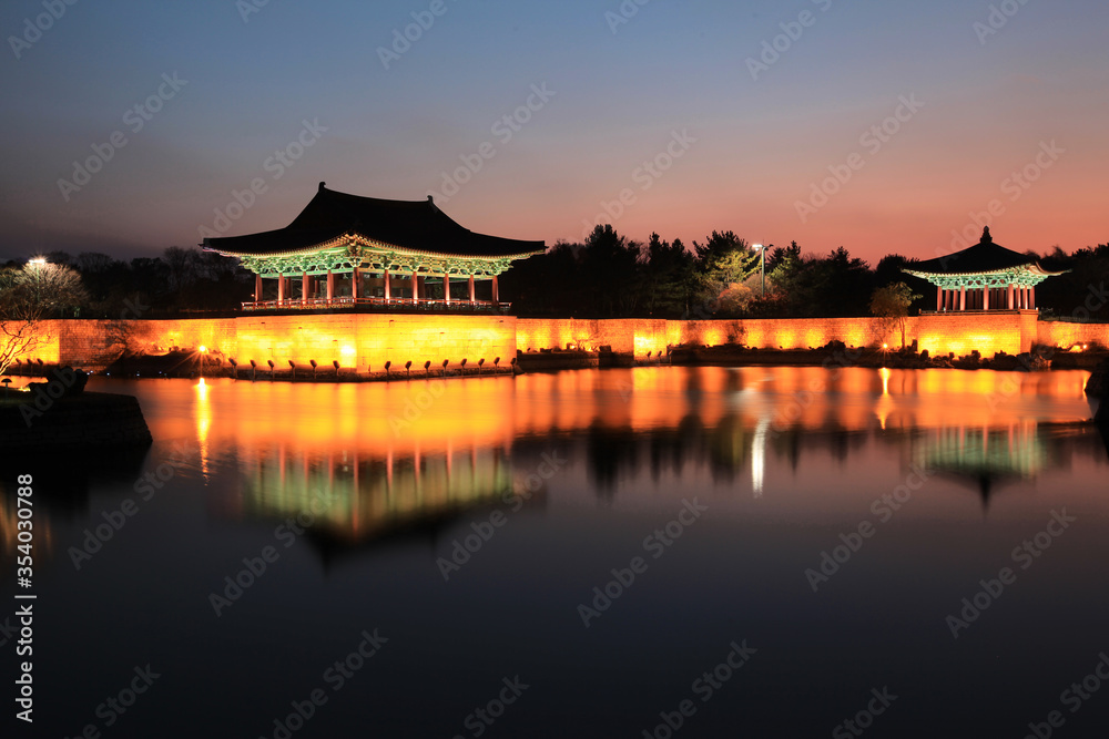 Fototapeta premium 경주야경