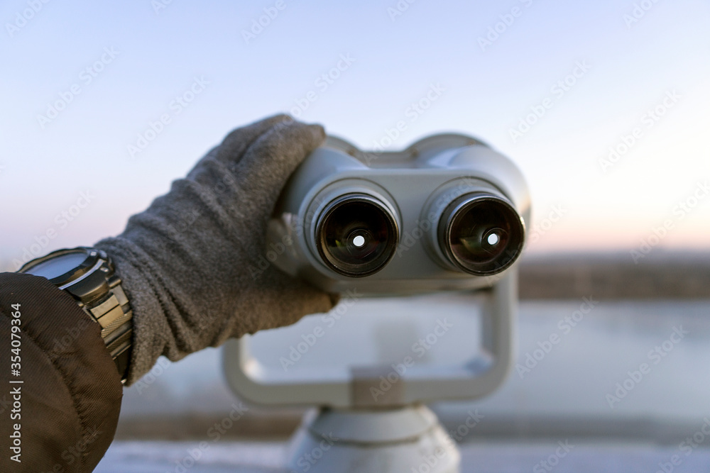 stationary viewing binoculars as a business