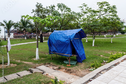 A hut of security staff used for short-term duties, Ha Long, Vietnam