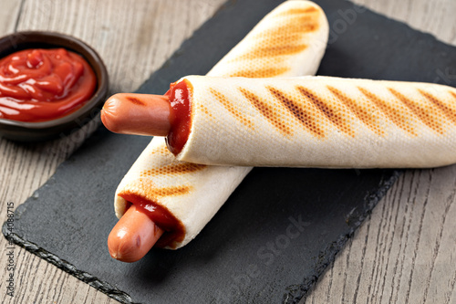 Принти на полотні French hot dog