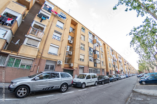 Obraz na płótnie Cityscape of the buildings of the neighbourhood of San Blas (Madrid, Spain) w salonie