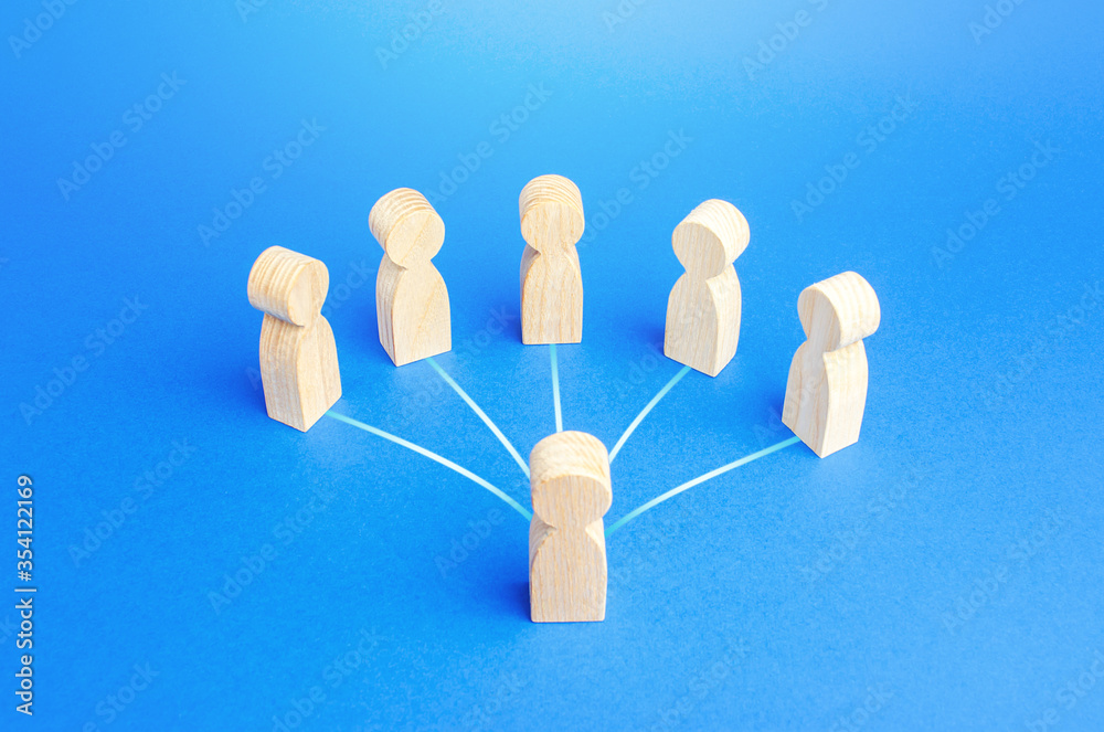 Obraz premium Leader person is connected by lines with employees. Teamwork, command and assignment of tasks. Authoritative influence. Leadership qualities, followers. Cooperation collaboration. Business management