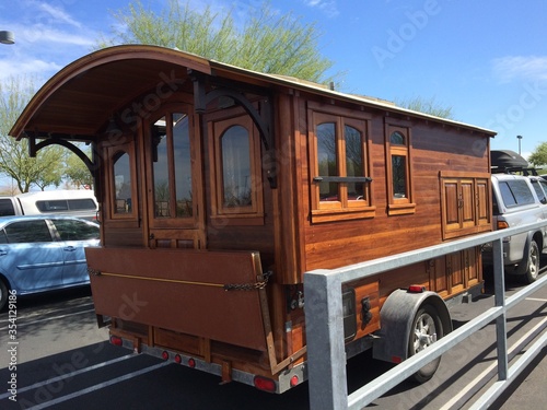 Tiny house