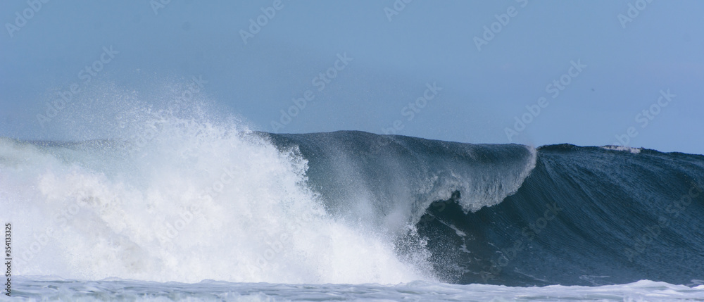 Great Ocean Waves, the best for Surfer