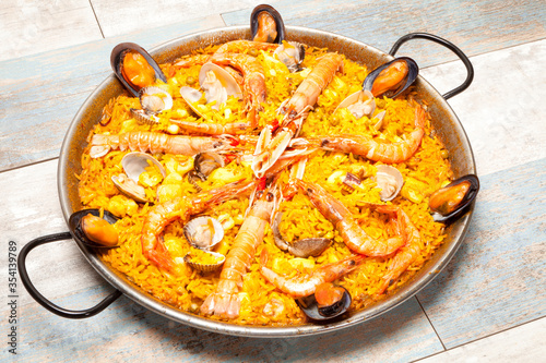 PAELLA