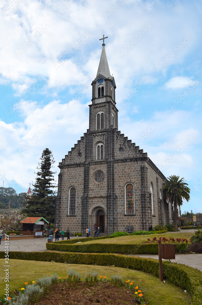 Catedral Nossa Senhora de Lourdes (Cathedral of Our Lady of Lourdes), also known as Catedral de Pedra (Cathedral of Stone), is a Catholic church located in the brazilian city Canela, Rio Grande do Sul