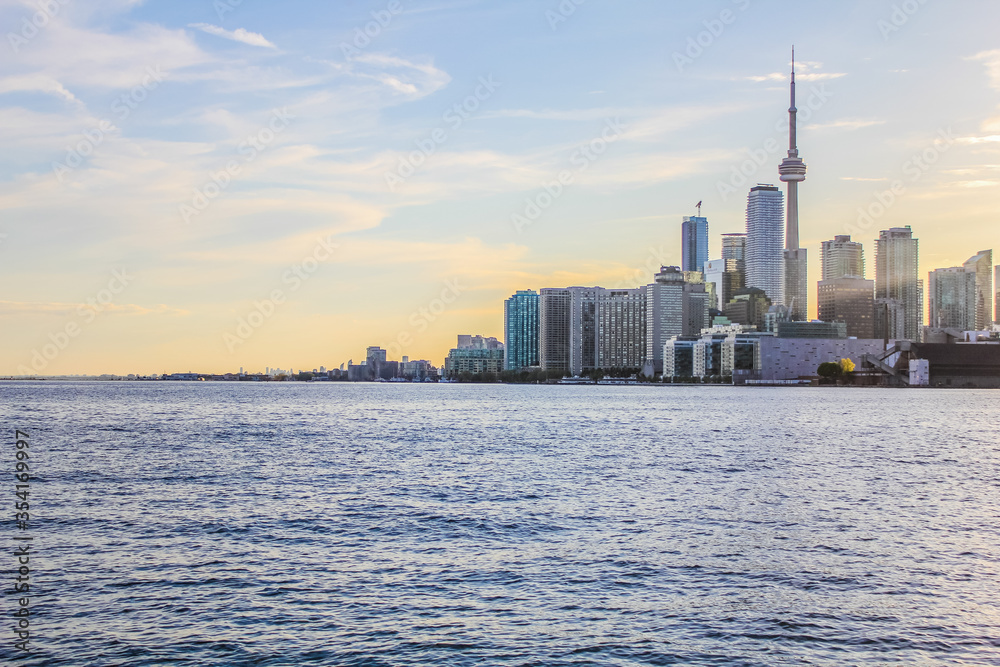 Obraz premium The Toronto Skyline at Sunset