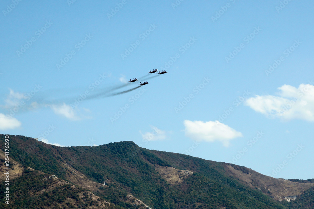 Swifts aerobatic team performed aerobatics at the Gelendzhik air show Swifts aerobatic team performed aerobatics at the Gelendzhik air show