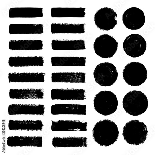 Vector Grunge brush strokes.Paint brush circle shapes design element. 