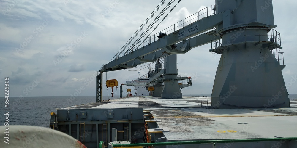 bridge in the port bridge in the port