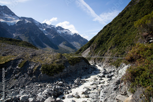 summer afternoon at the Hooker valley