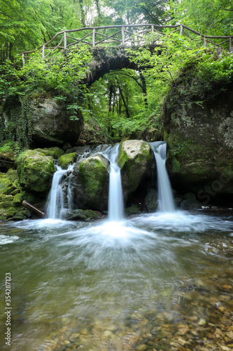 Fototapeta Naklejka Na Ścianę i Meble -  Gorgeous waterfall in Luxembourg