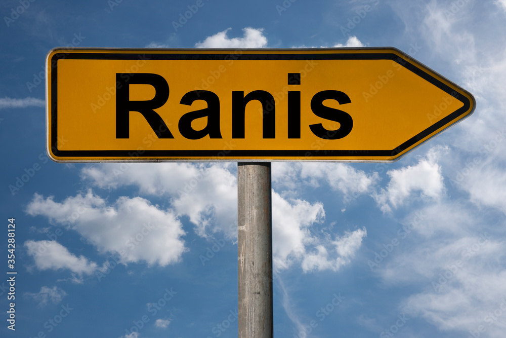 Obraz premium Wegweiser Ranis