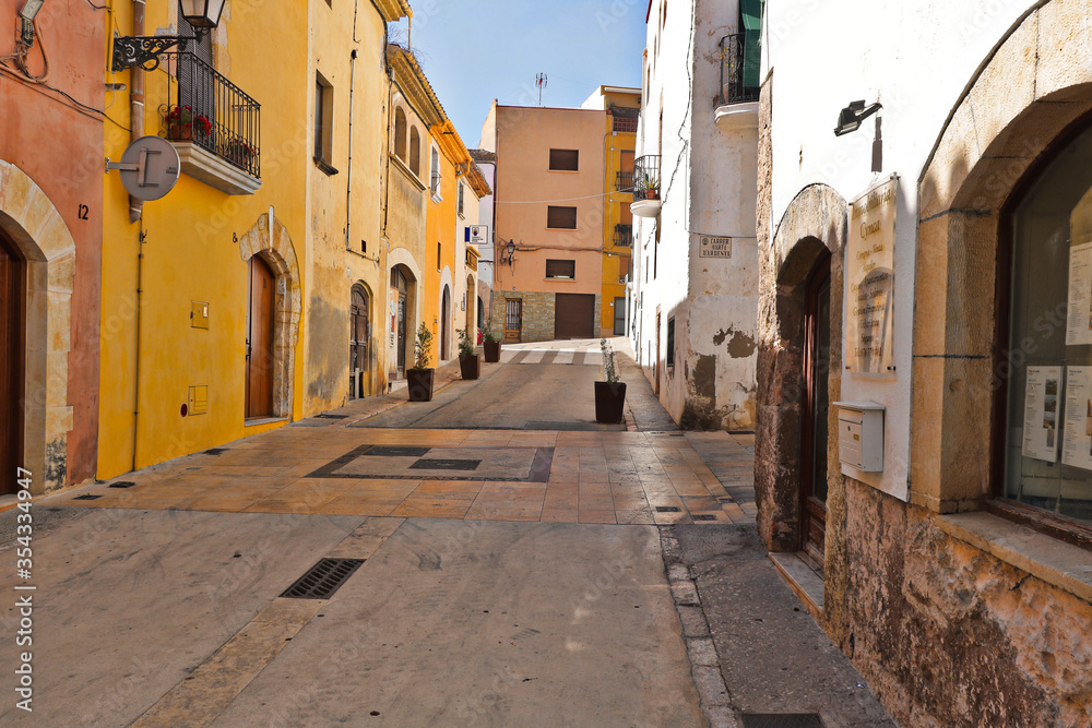 Obraz premium Photo of a street in the town of Altafulla, the most beautiful town on the Costa Dorada, Tarragona. Spain