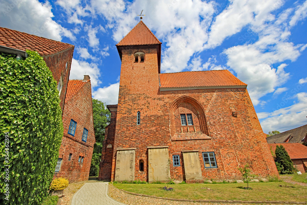 Osterholz-Scharmbeck: Klosterkirche St. Marien, (12. Jh., Niedersachsen)